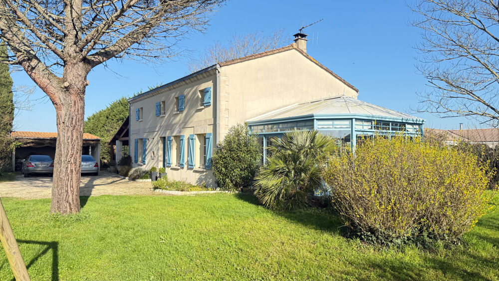 Vente Maison TRES BELLE MAISON PROCHE CENTRE ECHIRE Echire