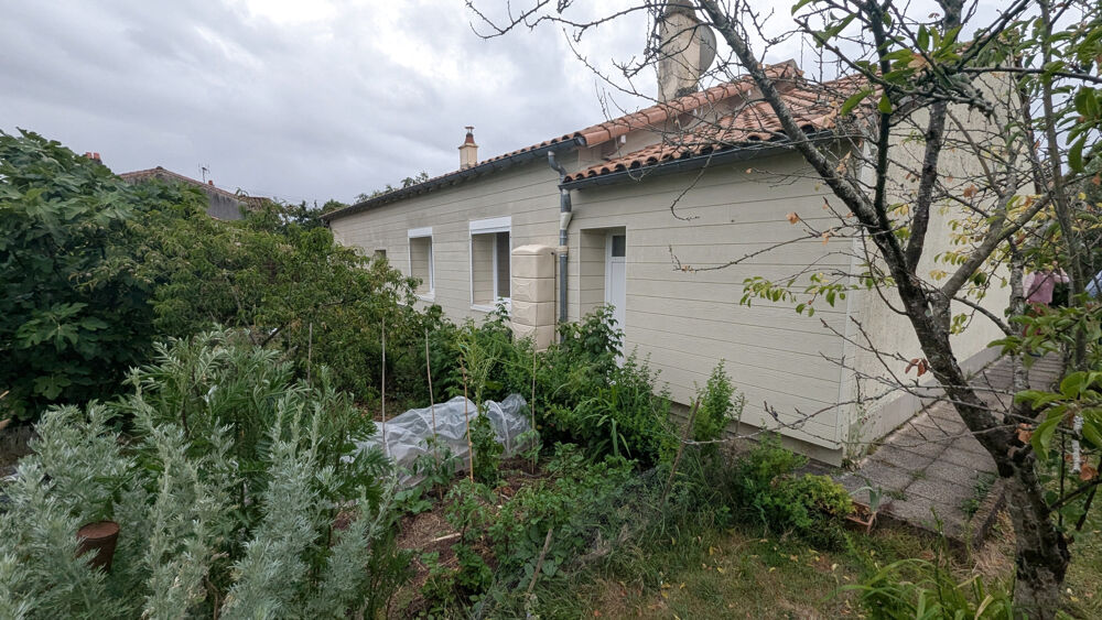 Maison 5 pièces 107 m² · à Magne · 107 m² · 217 000 €