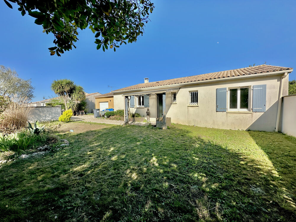 Location Maison LA RONDE - PLAIN PIED 4 CHBRES La ronde