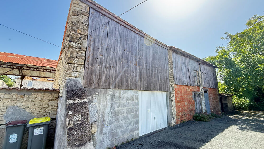 MAISON A SAINT GEORGES DE REX