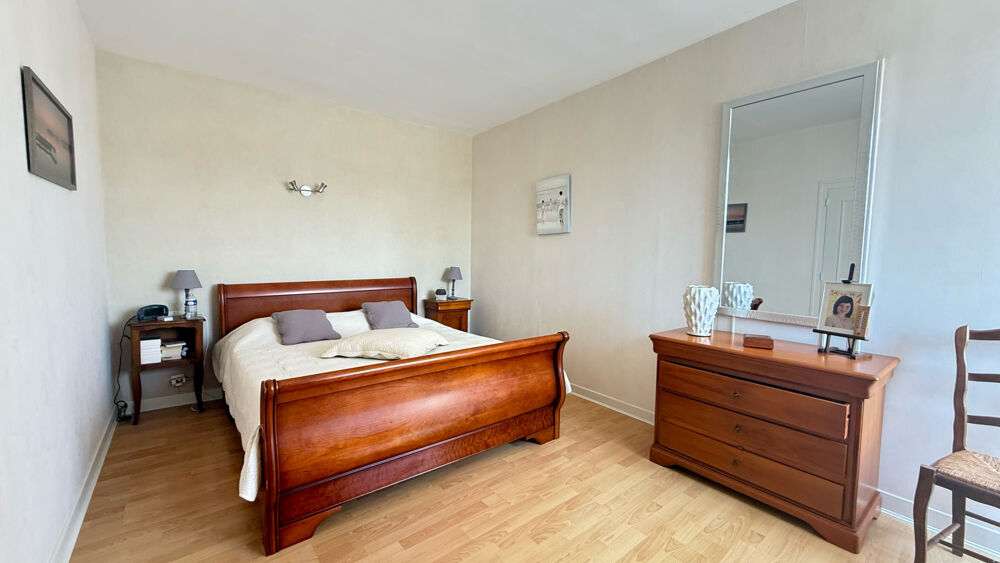 Vente Maison MAISON EN PIERRE CENTRE BOURG DE COULON Coulon