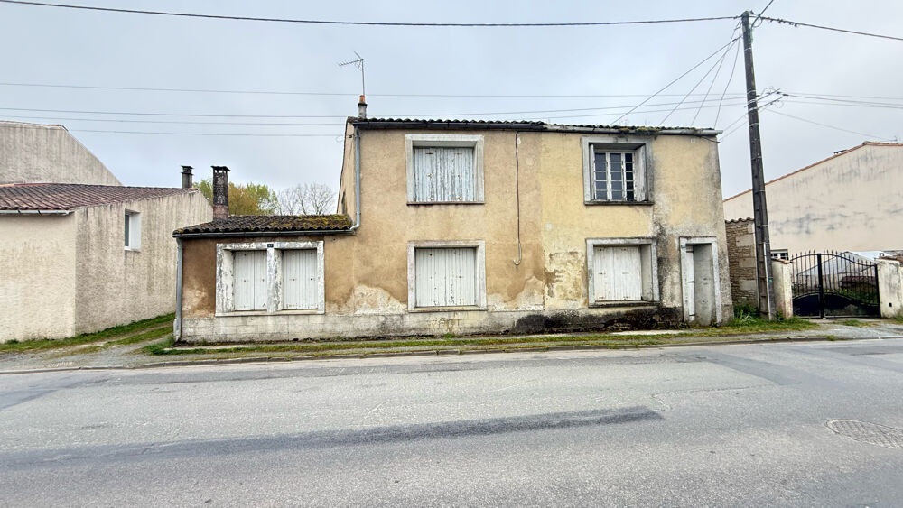 ENSEMBLE IMMOBILIER A COULON