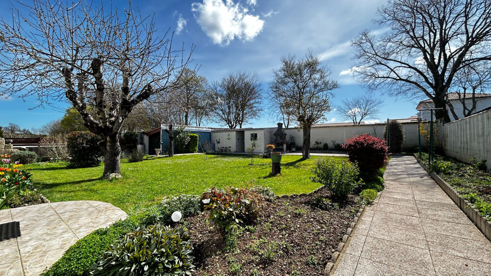 MAISON DE PLAIN-PIED A DOMPIERRE SUR MER