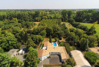  Maison � vendre 9 pi�ces 255 m�