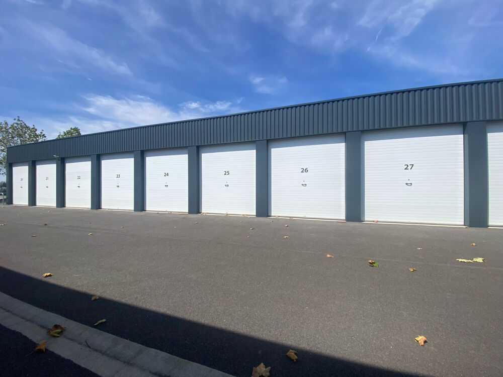 Vente Parking/Garage BOXS DE STOCKAGE/GARAGES sécurisés Aiffres