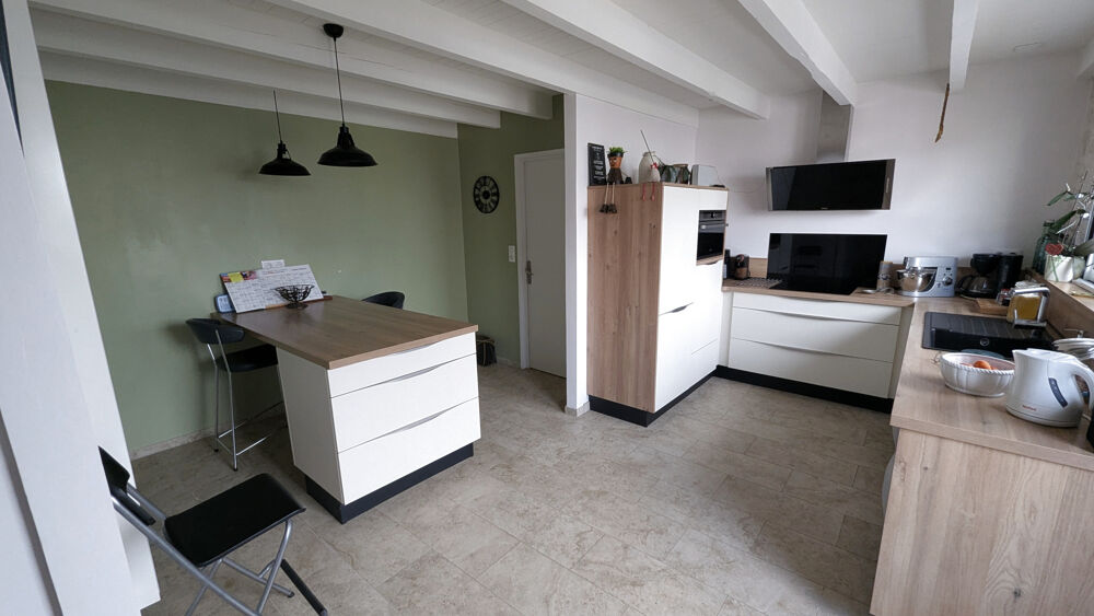 COULON - MAISON PIERRES PROCHE SEVRE NIORTAISE 3 CH
