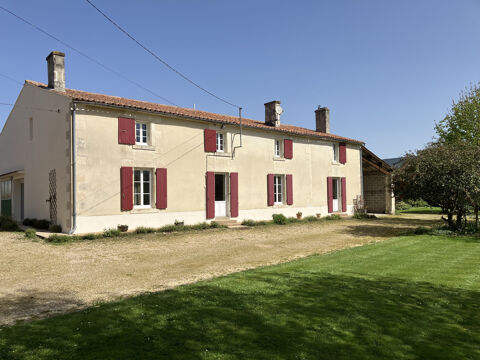   LE MAZEAU PROPRIT  AVEC DPENDANCES ET JARDIN EN BORD DE RIVIRE ET  PLUS D'1 HECTARE HUIT DE TERRAIN Maison - 8 pice(s) - 198 m