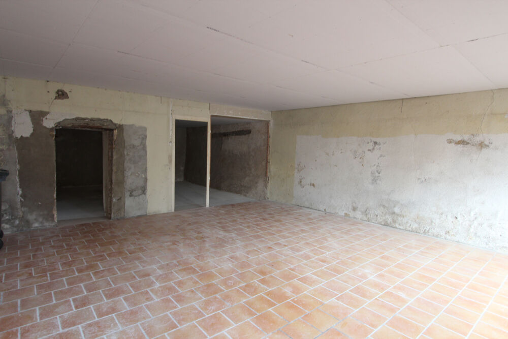 Ensemble immobilier avec stationnement couvert