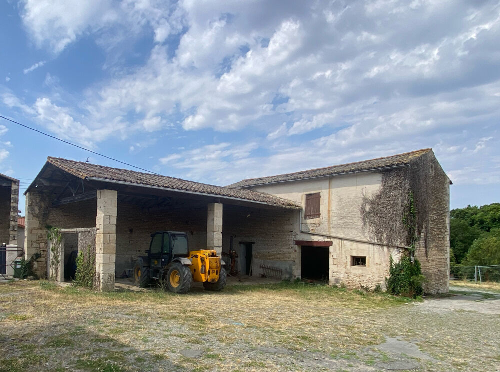Maison 1 pièce 150 m² · à Niort · 150 m² · 106 000 €