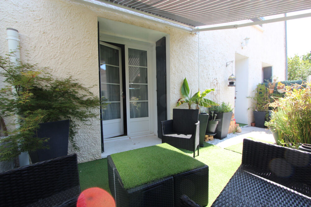 MAISON EN PIERRE AVEC TERRASSE HANGAR PARKING