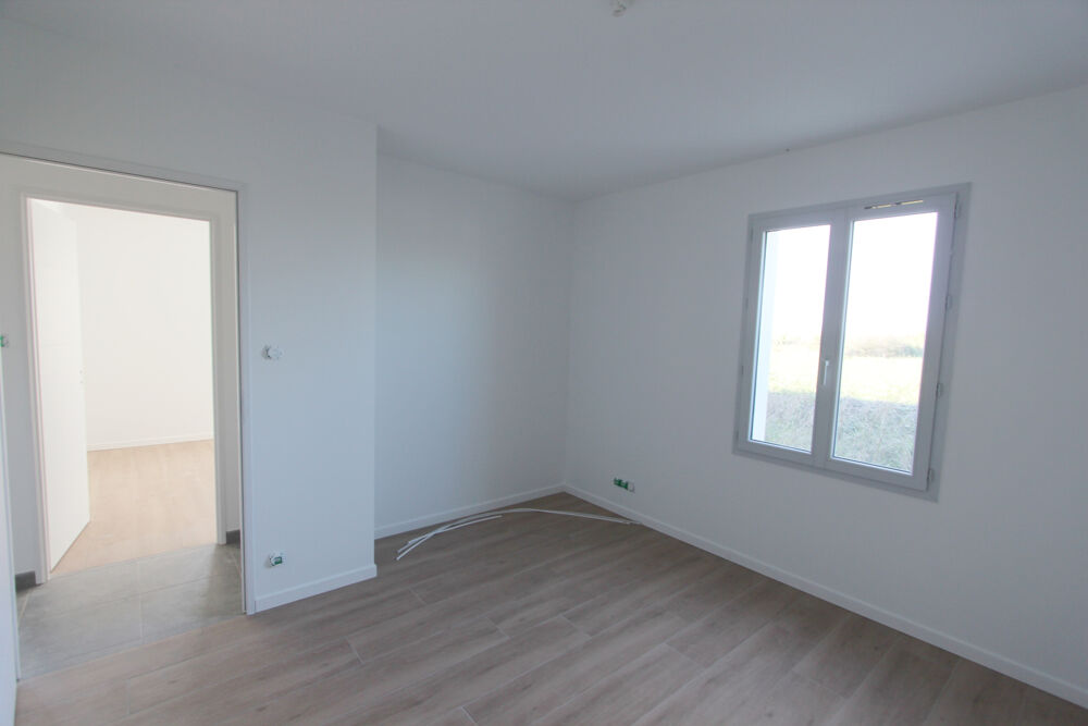 ECHIRE PAVILLON NEUF 4 CHAMBRES AU CALME