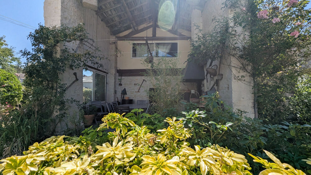 � vendre  Maison Saint-Hilaire-la-Palud (79210)