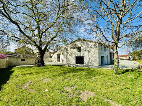   PRAHECQ CENTRE - Maison en pierre - 4 chambres Maison - 6 pi�ce(s) - 229 m�