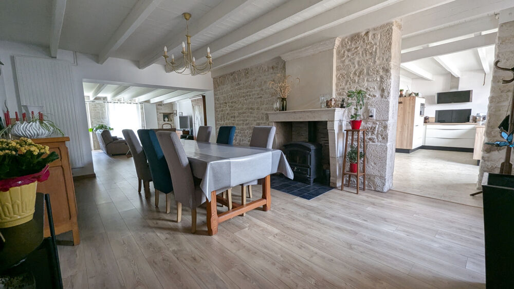 COULON - MAISON PIERRES PROCHE SEVRE NIORTAISE 3 CH