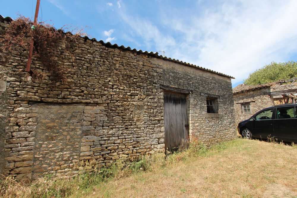 Vente Maison Maison avec jardin à rénover en exclusivité St georges de noisne