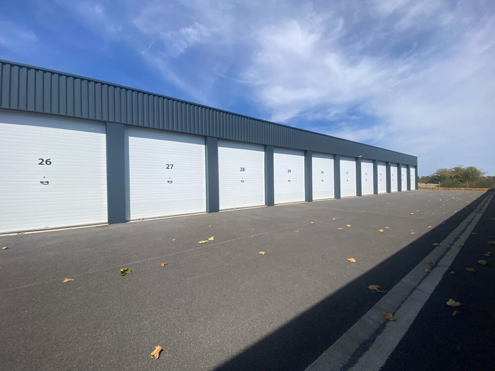 Vente Parking/Garage BOXS DE STOCKAGE/GARAGES sécurisés Aiffres