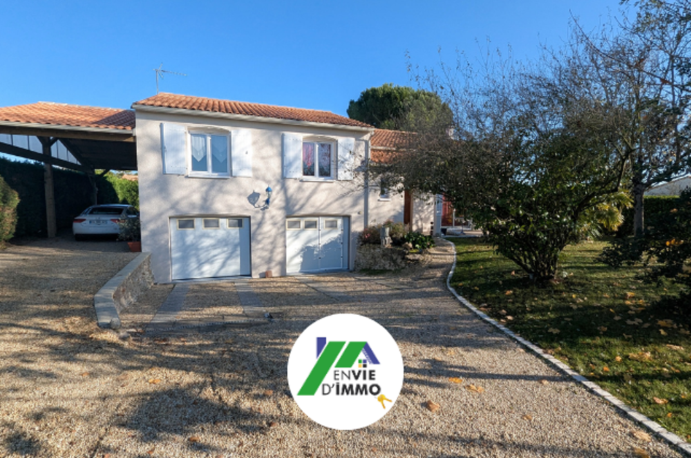AIFFRES MAISON 3 CH BEAU TERRAIN
