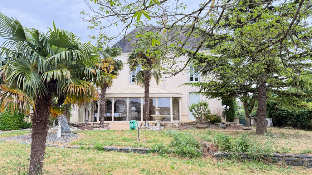 MAISON DE MAITRE PROCHE BENET