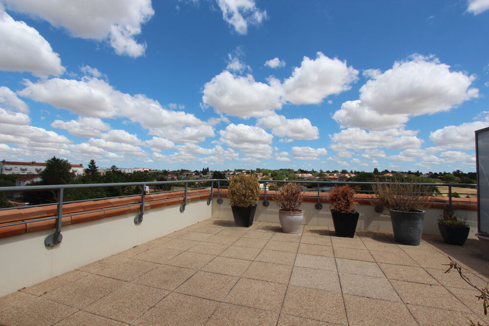 Vente Appartement NIORT APPARTEMENT T3 AU CALME AVEC DOUBLE GARAGE Niort