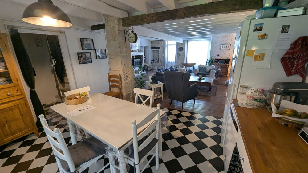 MAGNÉ - MAISON D'HABITATION PIERRES - 3CH