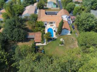  Maison � vendre 9 pi�ces 255 m�