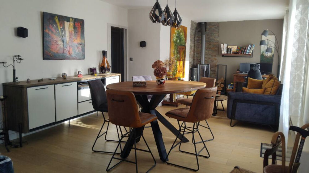 Vente Maison NIORT SAINT LIGUAIRE MAISON D'HABITATION GRAND VOLUME AVEC SA PISCINE COUVERTE Niort