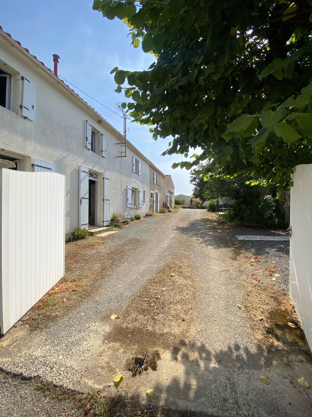 Maison 5 pièces 136 m² · à Benet · 136 m² · 245 000 €