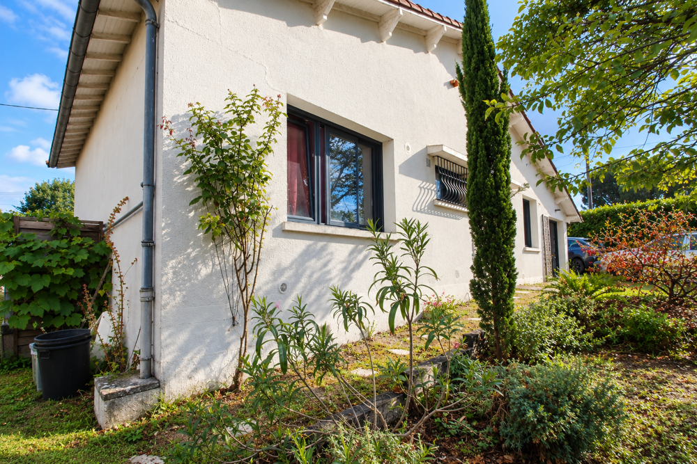 Pavillon de plain-pied avec jardin sur NIORT