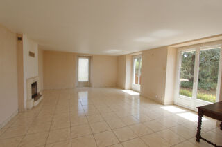  Maison à vendre 8 pièces 246 m²