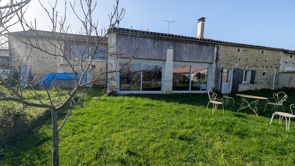 LE VANNEAU IRLEAU MAISON PIERRES d'env.149 m2 habitable