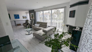  Maison � vendre 7 pi�ces 166 m� Magne