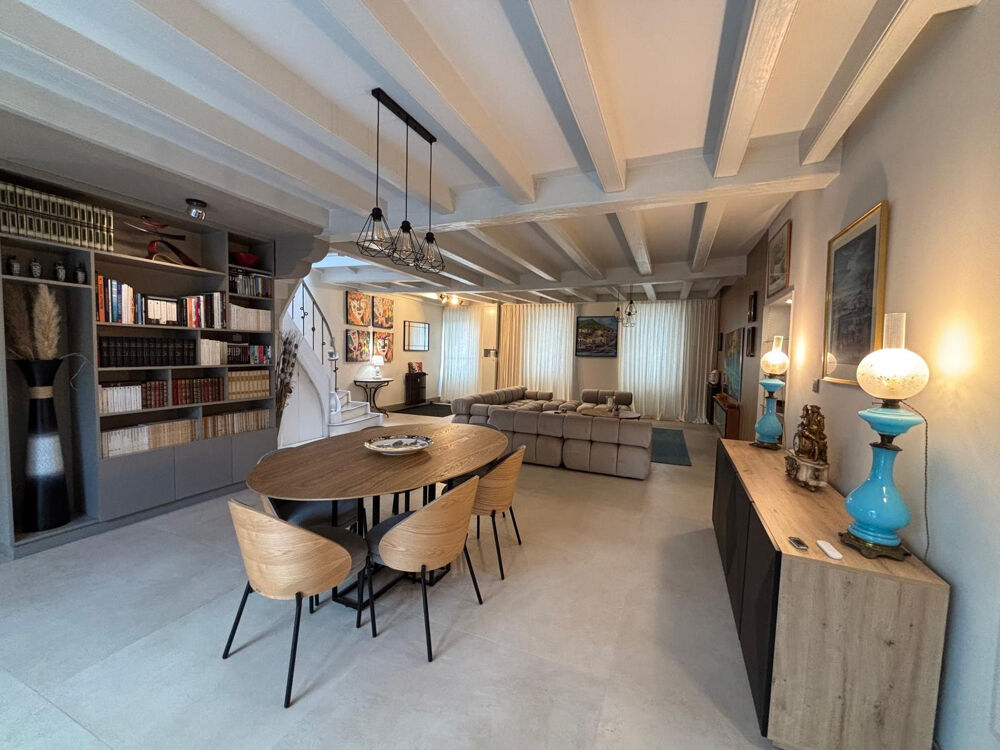 � vendre  Propri�t�/ch�teau La Rochelle (17000)