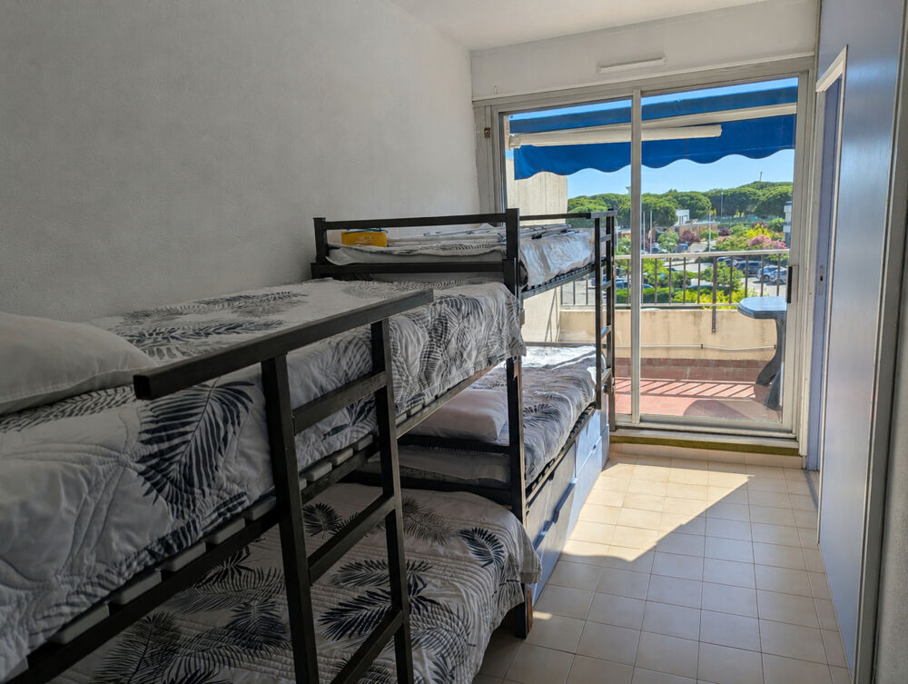 Vente Appartement Appartement avec grande terrasse dans résidence avec piscine Le grau du roi