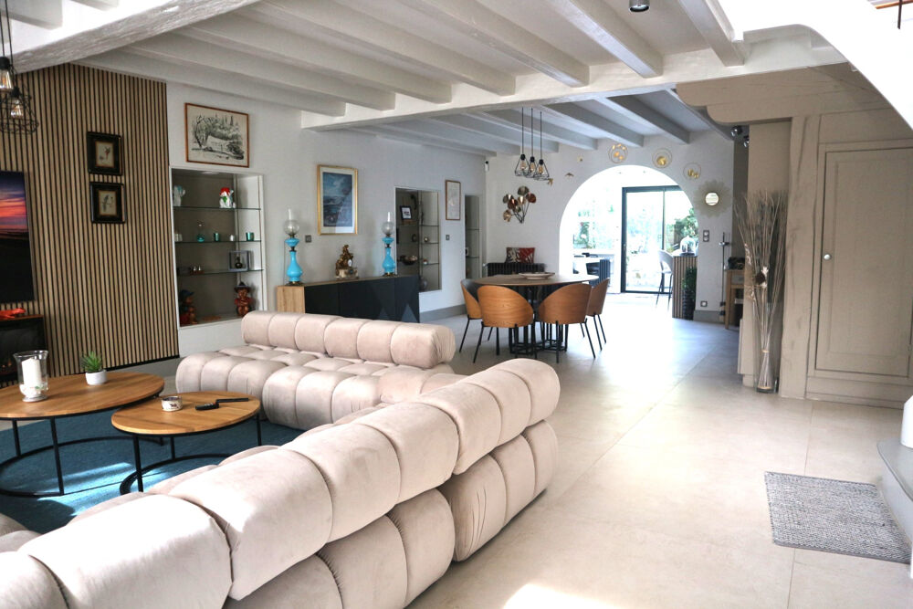 � vendre  Propri�t�/ch�teau La Rochelle (17000)