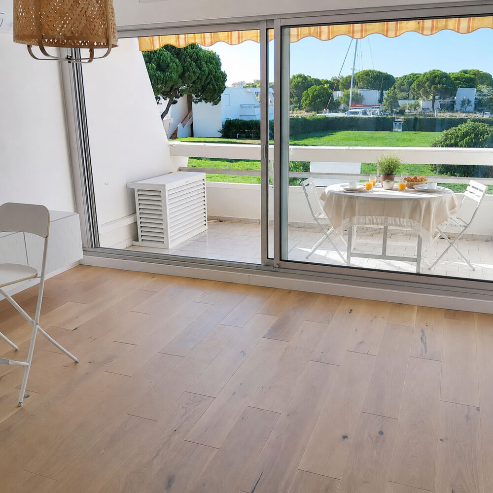 Vente Appartement Produit rare avec vue incroyable sur une grande pelouse et canal Le grau du roi