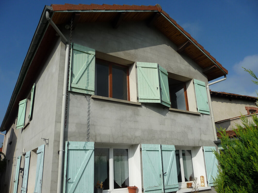 MORNAND EN FOREZ Maison de village de 162 m2 avec terrain 1798 m2