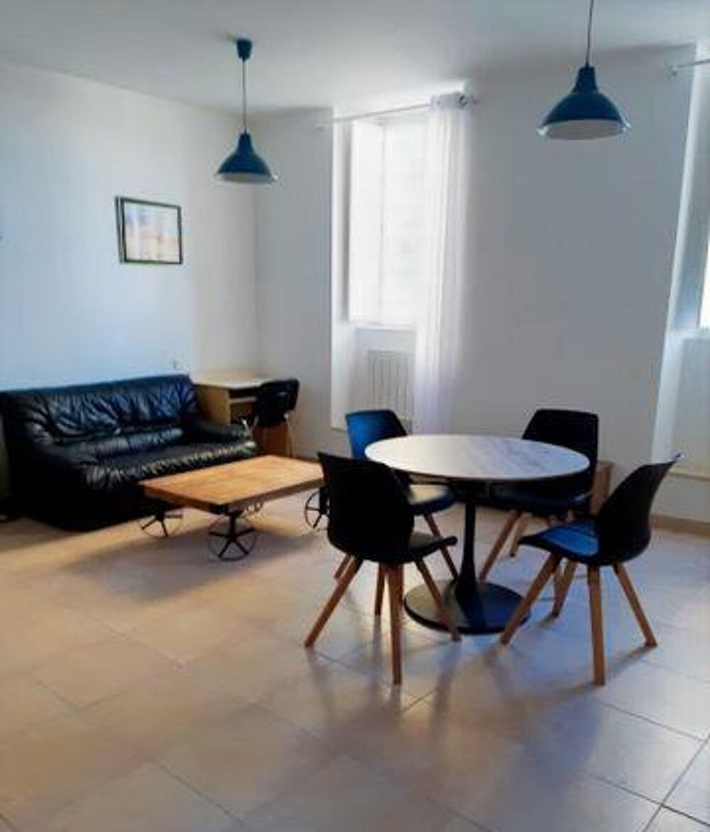 Location Appartement Studio meublé 40 m2 Bagnols sur ceze