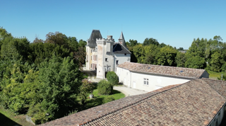  Propri�t�/ch�teau � vendre 15 + pi�ces 575 m�