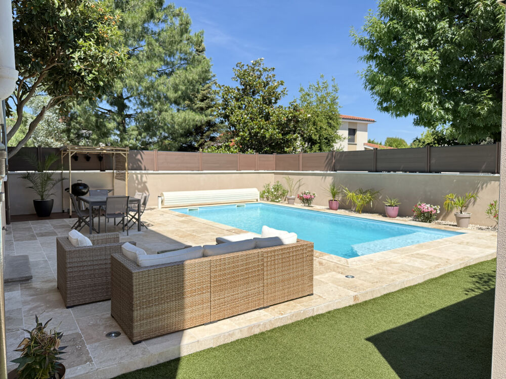 Belle prestation pour cette Maison de 220m2 Saint Priest