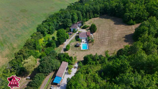  Propri�t�/ch�teau � vendre 15 + pi�ces 409 m�