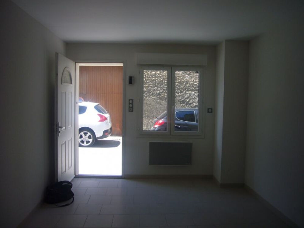 Location Appartement Grand studio centre Bram Bram