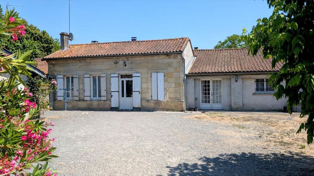 Maison 111 m2 + Dépendances 300 m2 - Terrain 2442 m2