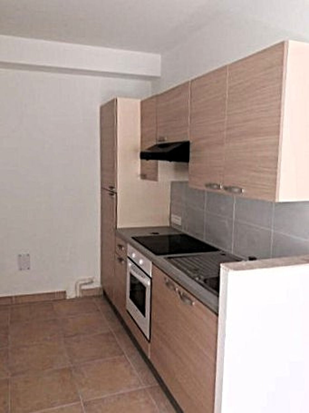 Location Appartement Appartement T2 meublé à louer 69 m2 Bagnols sur ceze