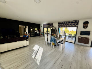  Maison à vendre 6 pièces 203 m²