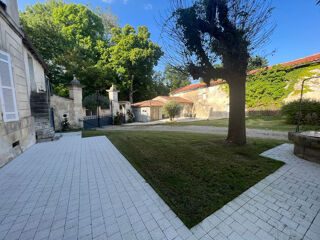  Propri�t�/ch�teau � vendre 15 + pi�ces 445 m�