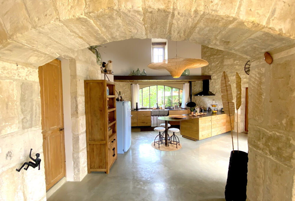  vendre  Maison Uzs (30700)