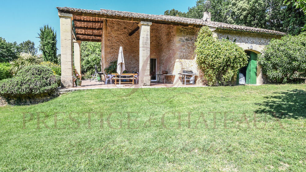 Mas Provençal secteur Sainte Cecile Les Vignes 9 pièce(s) 225 m2