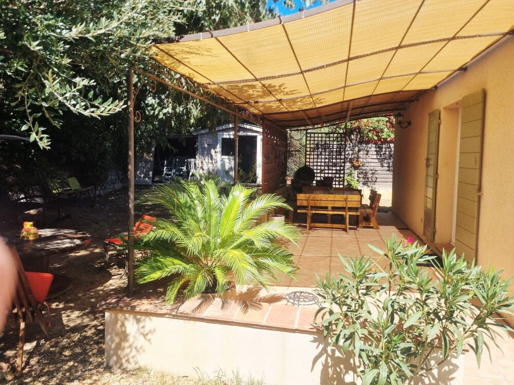 Vente Maison Exclusivité Draguignan villa récente F4 plain-pied de 100m en trés bon état garage terrasse 515m terrain 39900 Draguignan