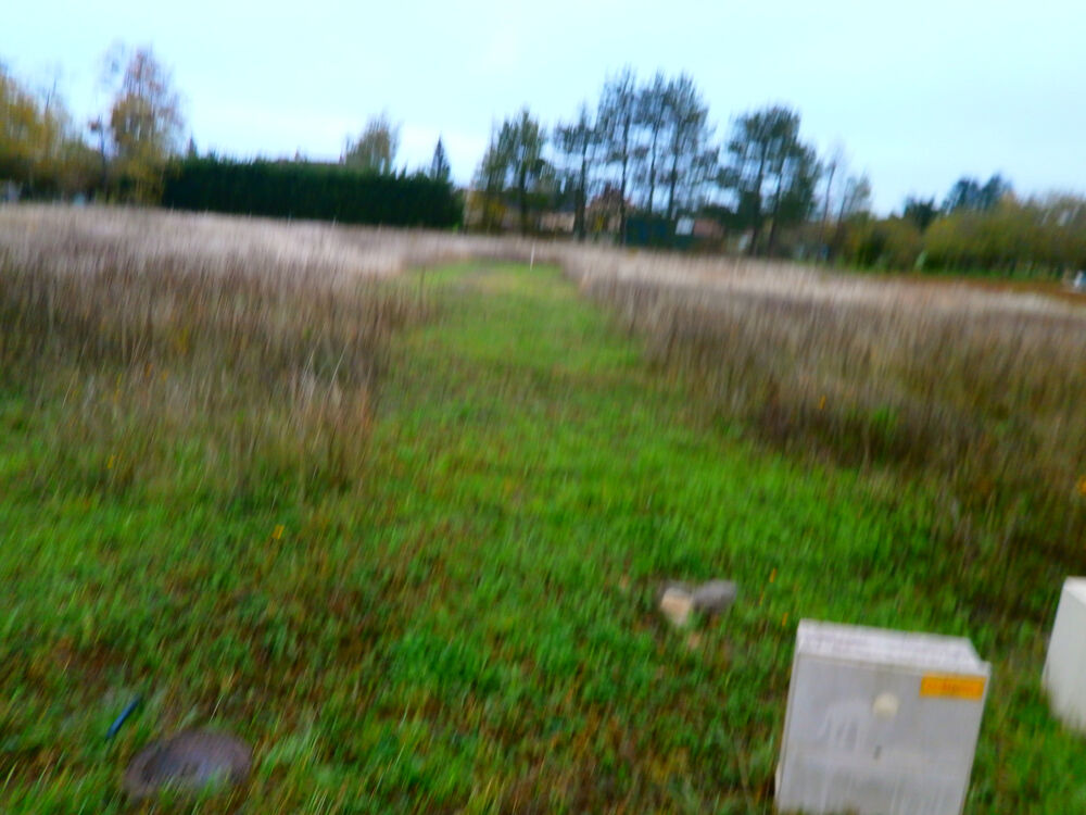 Vente Terrain TERRAIN A BATIR DE 934 M2 VIABILISIER LIBRE Reuilly