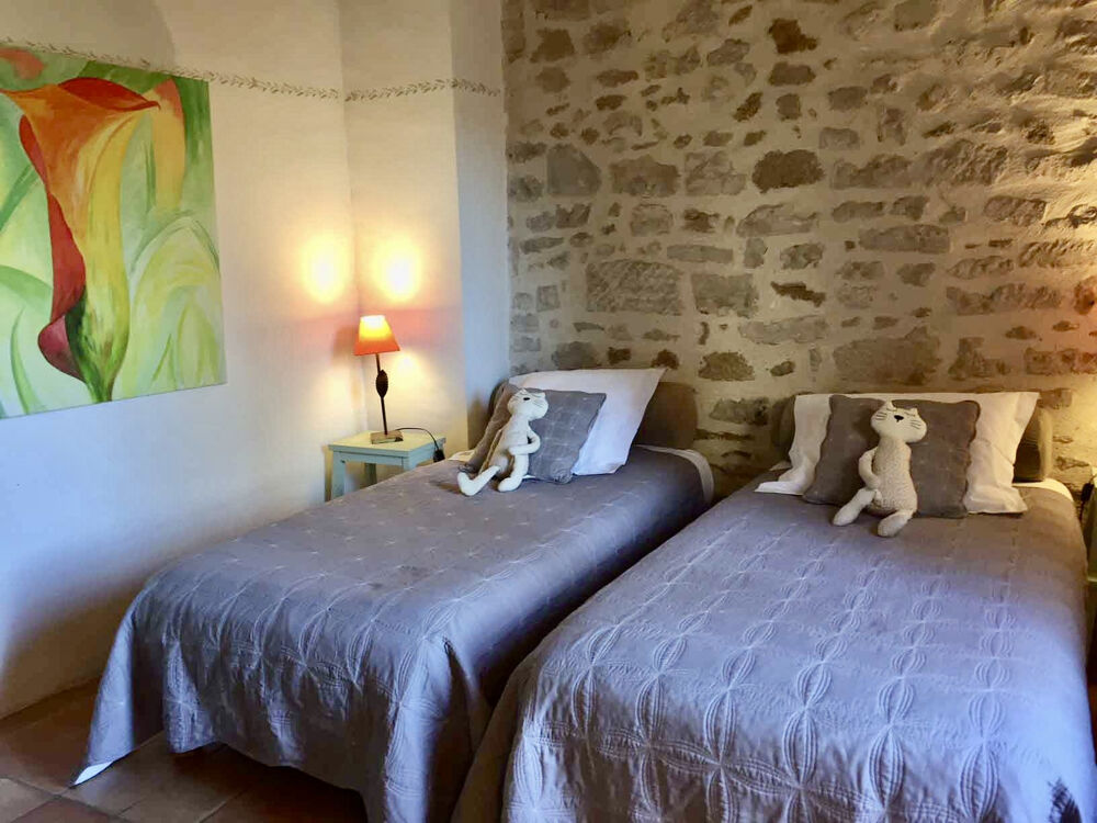  vendre  Maison Suze-la-Rousse (26790)